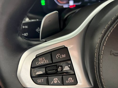 Used 2023 BMW X5 sDrive40i w/ Executive Package image 17