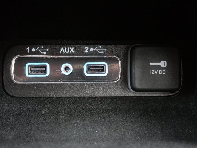 Used 2020 Jeep Grand Cherokee High Altitude AWD/4WD image 24