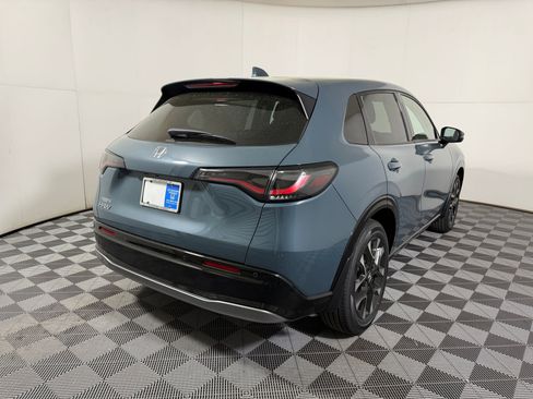 New 2026 Honda HR-V EX-L image 8