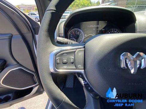 Used 2025 RAM 1500 Laramie AWD/4WD image 37