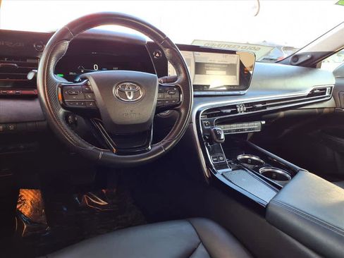 Certified 2022 Toyota Mirai XLE image 9