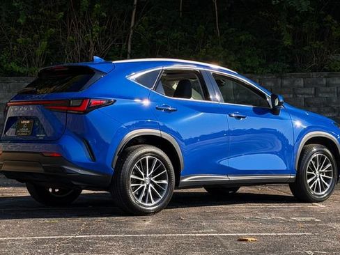 Certified 2025 Lexus NX 350 AWD w/ Accessory Package (P3) image 4