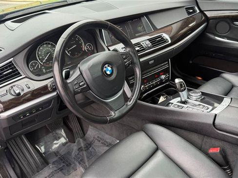 Used 2017 BMW 535i xDrive AWD/4WD image 32