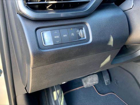 Certified 2025 GMC Acadia AT4 image 36