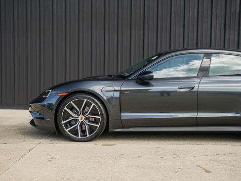 New 2025 Porsche Taycan 4 image 11