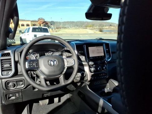 New 2026 RAM 1500 Big Horn AWD/4WD image 12