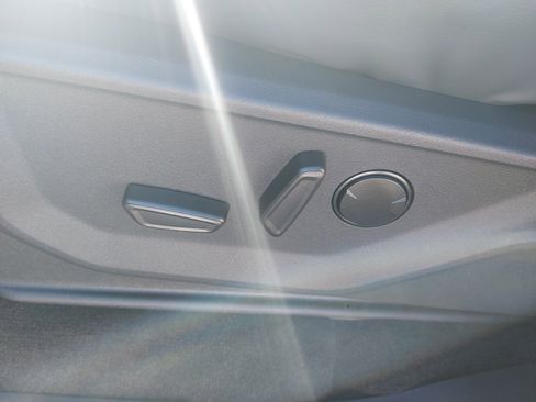 New 2025 Ford Expedition Max Active image 31