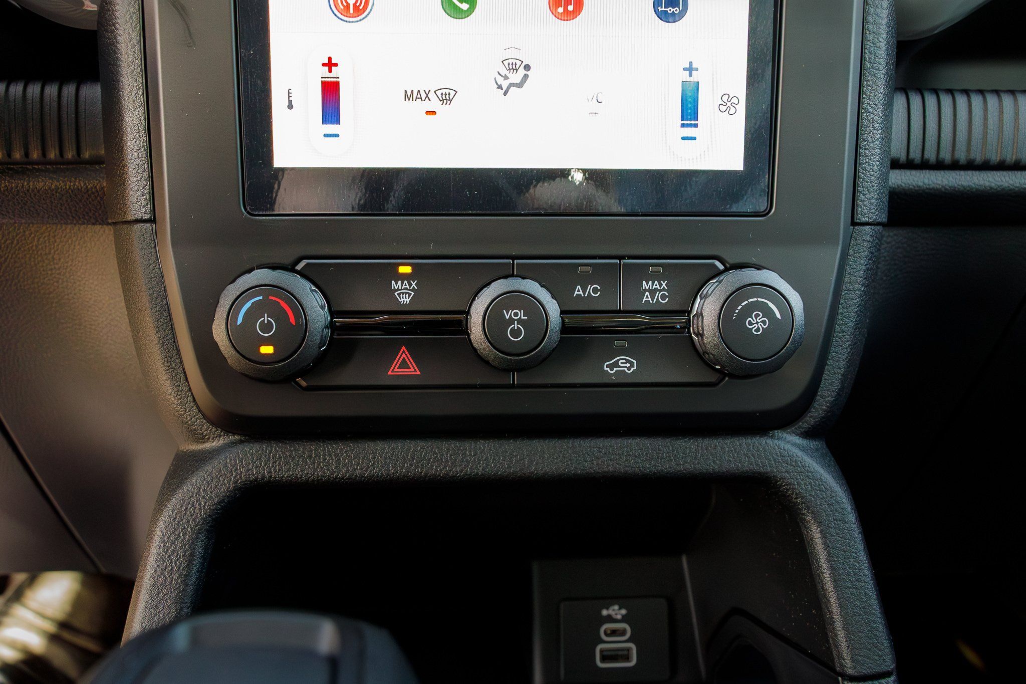 New 2025 Ford Ranger XL RWD image 13