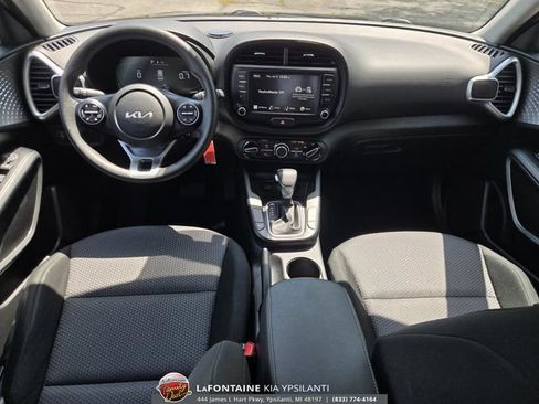 Certified 2023 Kia Soul LX w/ Option Group 015 FWD image 27