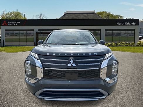 New 2026 Mitsubishi Outlander SE FWD image 8