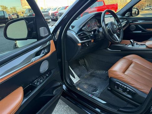 Used 2017 BMW X5 M image 28