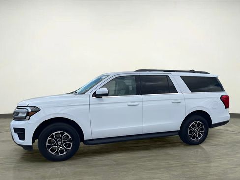 Certified 2024 Ford Expedition Max XLT image 2