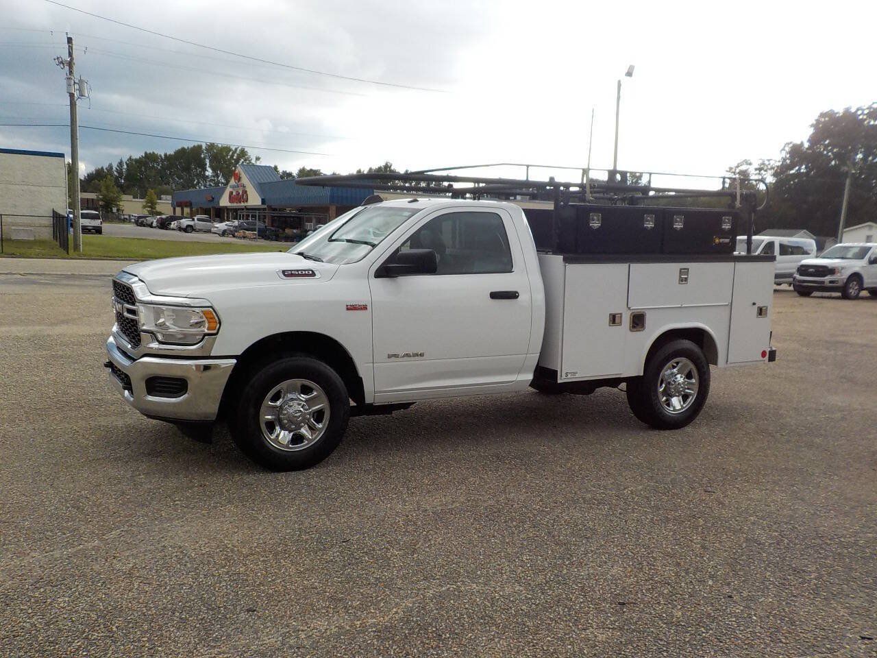 Used 2022 RAM 2500 Tradesman RWD image 1