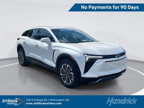 Used 2024 Chevrolet Blazer EV LT AWD/4WD image 1