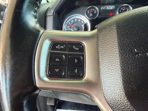 Used 2016 RAM 2500 Laramie AWD/4WD image 9
