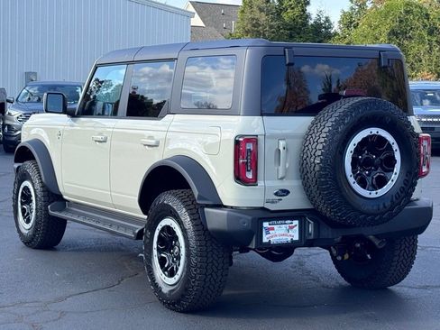New 2025 Ford Bronco Outer Banks w/ Sasquatch Package image 15