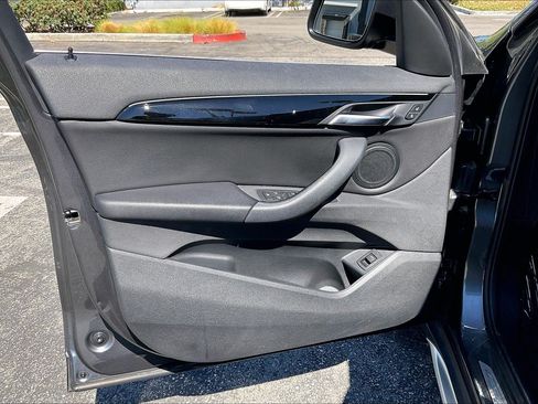Used 2019 BMW X1 xDrive28i w/ Convenience Package AWD/4WD image 21