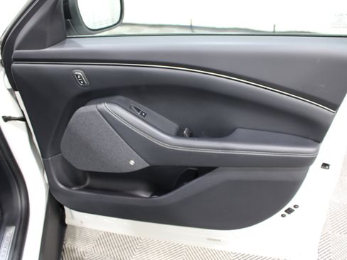 Used 2023 Ford Mustang Mach-E Premium RWD image 27