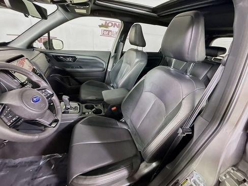 Used 2025 Subaru Forester Touring AWD/4WD image 28