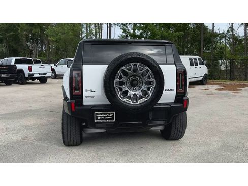 Used 2025 GMC Hummer EV 3X AWD/4WD image 7