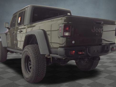 Used 2021 Jeep Gladiator Rubicon w/ Cold Weather Group image 4