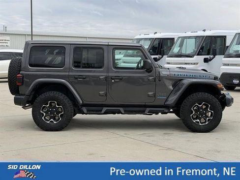 Used 2021 Jeep Wrangler Unlimited Rubicon 4xe w/ Cold Weather Group AWD/4WD image 3