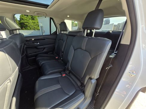 Used 2023 Honda Pilot Touring image 20