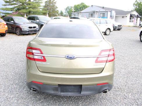 Used 2013 Ford Taurus Limited FWD image 8