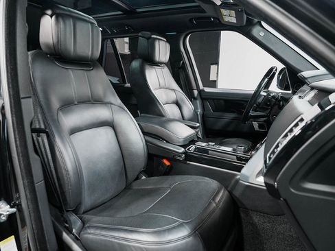 Used 2020 Land Rover Range Rover HSE image 36