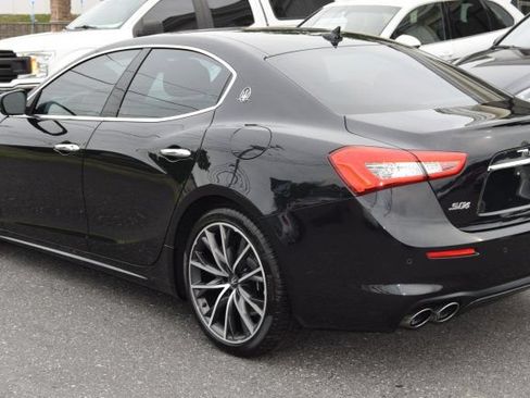 Used 2019 Maserati Ghibli S GranLusso AWD/4WD image 7