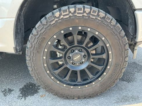 Used 2019 Ford F150 XL w/ Equipment Group 101A Mid AWD/4WD image 9
