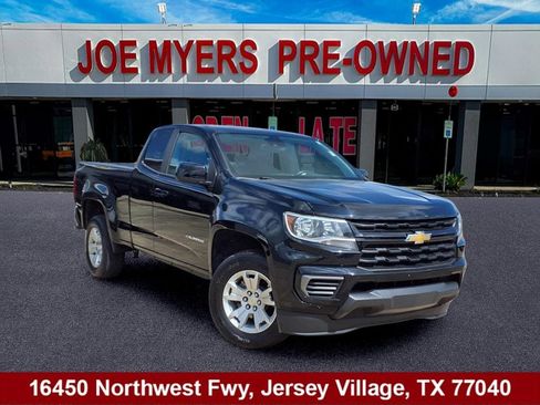 Used 2022 Chevrolet Colorado LT w/ Fleet Safety Package RWD image 1