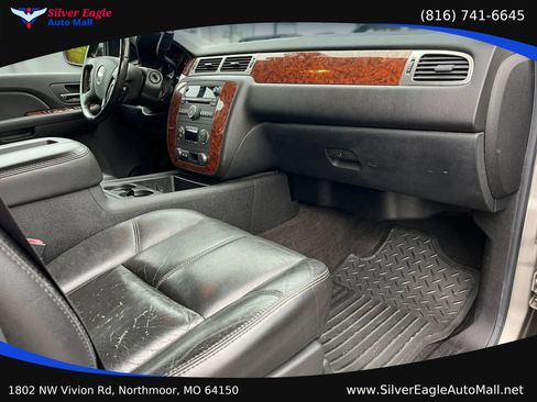 Used 2007 Chevrolet Silverado 1500 LTZ w/ Suspension Package, Off-Road" AWD/4WD image 8