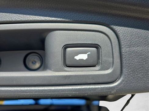 Used 2021 Honda Pilot Touring image 14