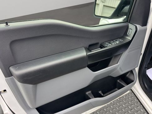 Used 2024 Ford F150 XL RWD image 19