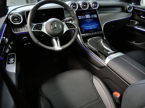 Certified 2026 Mercedes-Benz GLC 300 4MATIC image 2