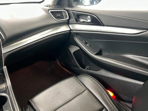 Used 2023 Nissan Maxima SV w/ Floor Mat Group image 10