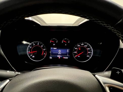 Used 2021 Chevrolet Camaro LT RWD image 23