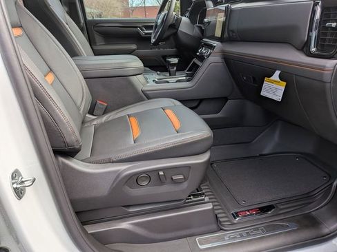 New 2026 GMC Sierra 1500 AT4 w/ AT4 Premium Package image 30