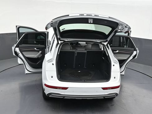 Used 2022 Audi Q5 2.0T Premium AWD/4WD image 34