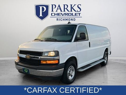 Used 2024 Chevrolet Express 2500 w/ Driver Convenience Package RWD image 3