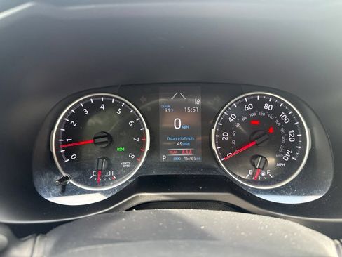 Used 2020 Toyota RAV4 XLE Premium AWD/4WD image 7