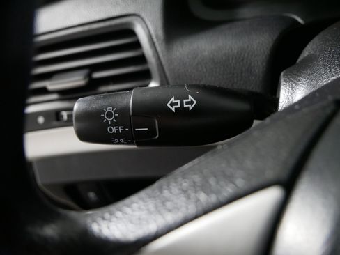 Used 2012 Honda Accord LX image 30