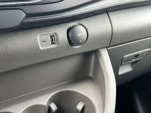 New 2026 Ford Transit 250 148 Medium Roof w/ Load Area Protection Package image 6