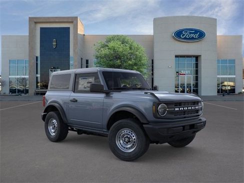 New 2025 Ford Bronco 2-Door image 7