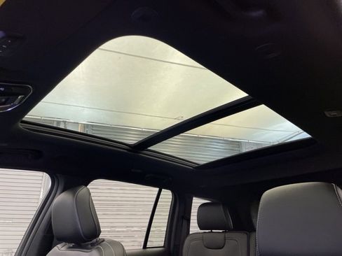 New 2025 Jeep Grand Cherokee Limited image 14