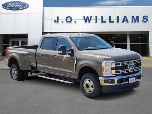 New 2026 Ford F350 XLT AWD/4WD image 1