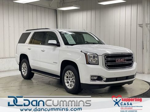 Used 2017 GMC Yukon SLT AWD/4WD image 1