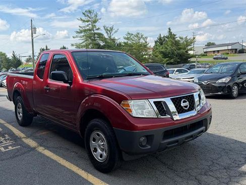 Used 2015 Nissan Frontier S RWD image 3