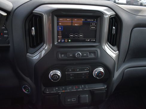 Used 2026 GMC Sierra 1500 Pro w/ Convenience Package AWD/4WD image 22